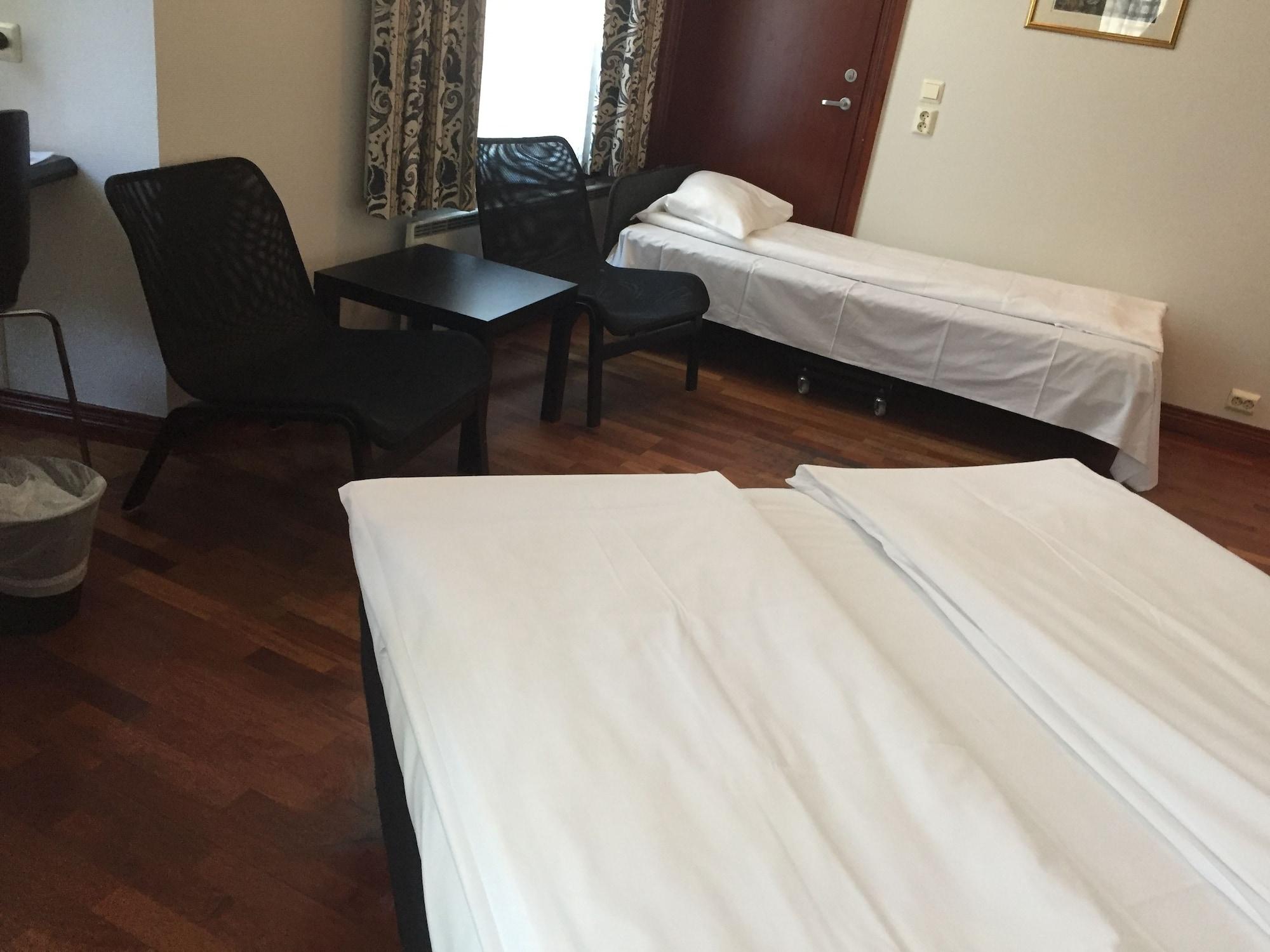 One Bedroom Apartment In Oslo, Skippergaten 19 Экстерьер фото